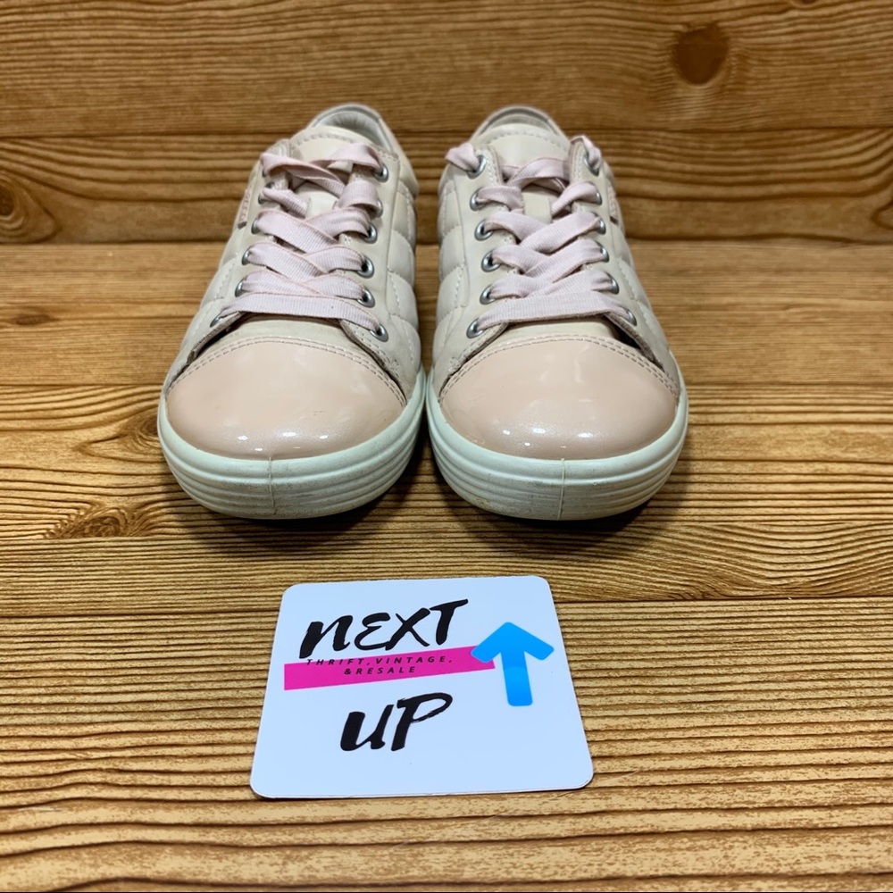 *SOLD* ECCO Women's Soft Quilted Rose Gold Pink - Picture 3 of 10